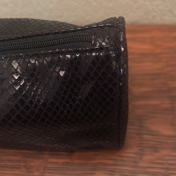 Michael Kors Limited Edition Cosmetic Case for Estee Lauder Holiday 2012 - Picture 3 of 11